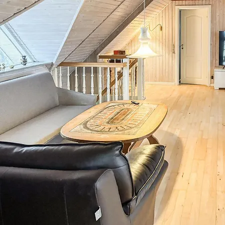 6 Bedroom Awesome In Hurup Thy *