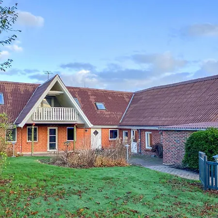 6 Bedroom Awesome In Hurup Thy * Tvolm