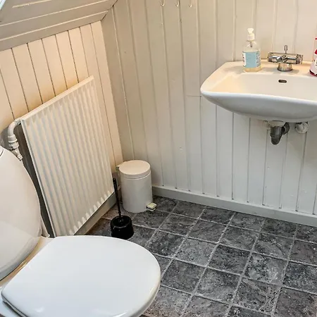 6 Bedroom Awesome In Hurup Thy Tvolm