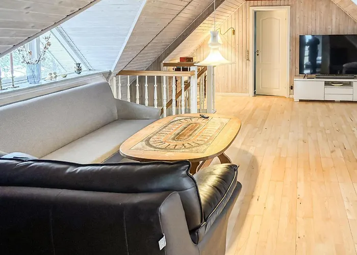 6 Bedroom Awesome In Hurup Thy *